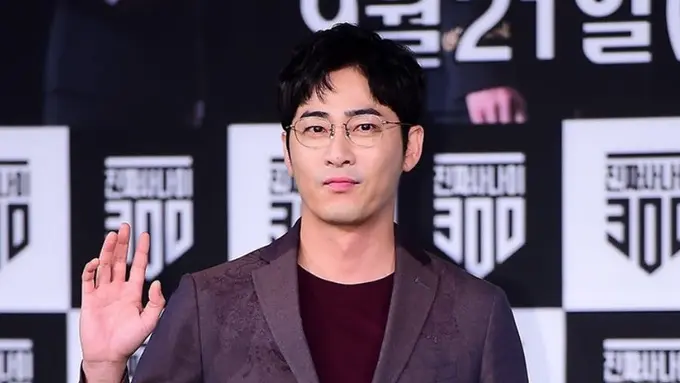 Kang Ji Hwan
