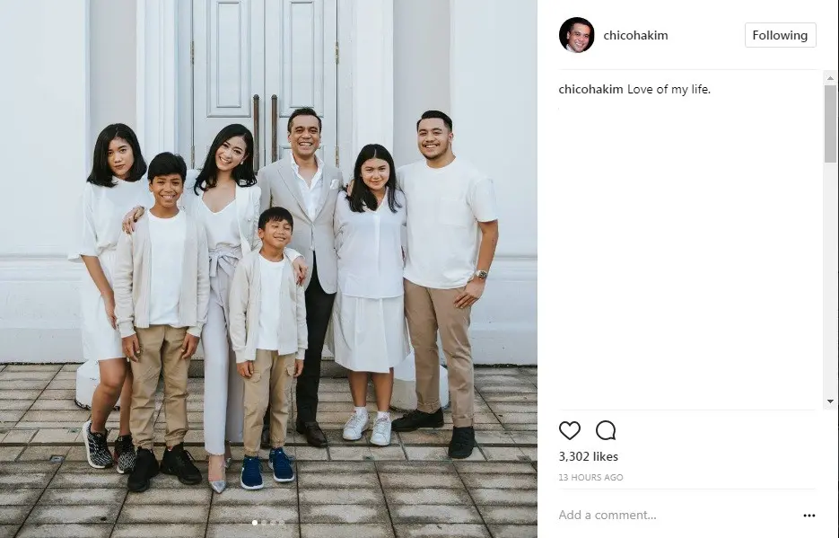 Istri baru Chico Hakim foto bersama anak-anak tiri  (Foto: Instagram)