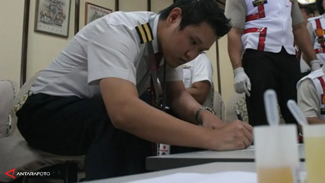 test-urine-pilot-130806b.jpg
