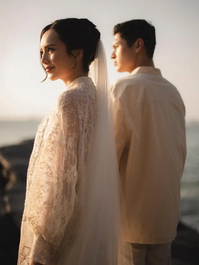 8 Potret Prewedding Beby Tsabina dan Kekasih, Tampil Bak Puteri Kerajaan