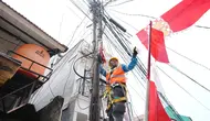 Jangan Asal Pasang, Dekorasi HUT RI Harus Berjarak Minimal 3 Meter dari Jaringan Listrik