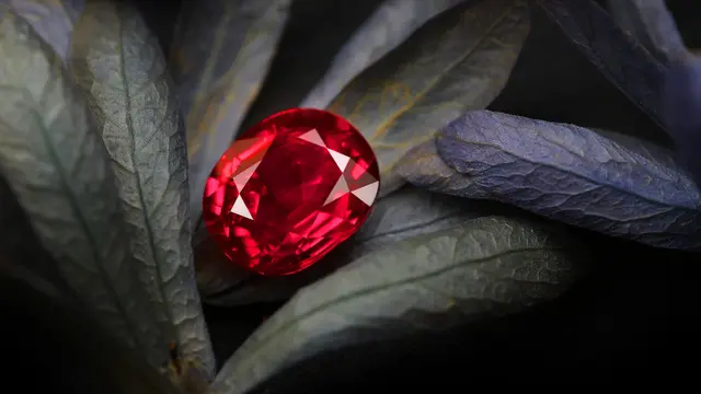 Fakta Unik Gemstone dan Koleksi Precious Stone The Palace Jeweler