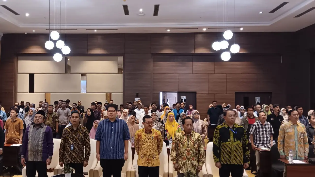 Deputi Bidang Koordinasi Ekonomi Makro dan Keuangan yang juga selaku Ketua Sekretariat DNKI Ferry Irawan dalam FGD Pemberdayaan Akses Keuangan dengan Skema Closedloop