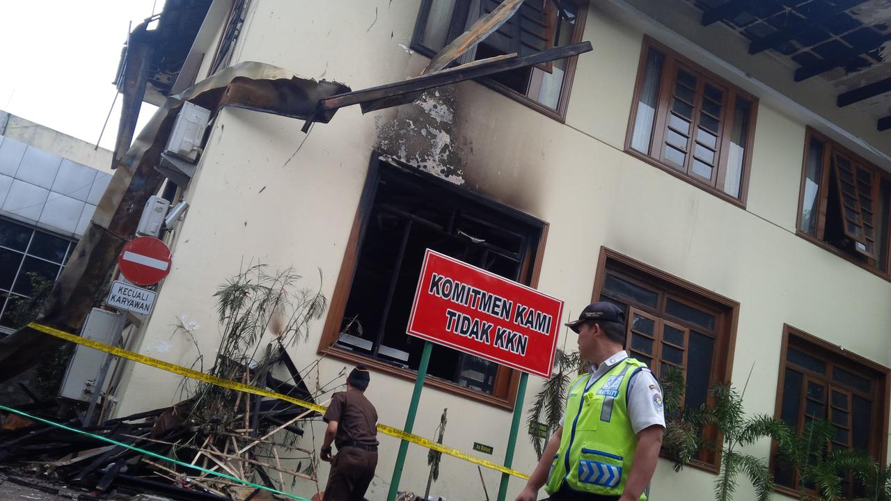 Kajati Jabar, Kebakaran Kejati Jabar