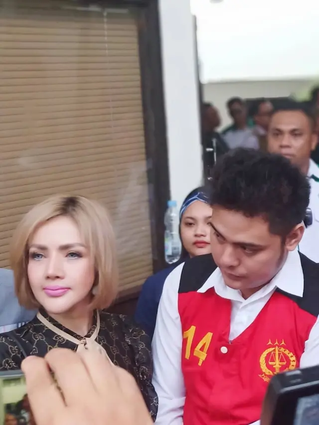 arbie Kumalasari Pisah Secara Agama dari Galih Ginanjar, Ini 7 Potret Keduanya