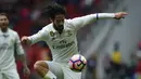 Pemain Real Madrid, Isco berada pada urutan keenam walaupun dengan jumlah suara fan City  yang sama dengan Jack Wilshere yakni 10%. (AFP/Miguel Riopa)