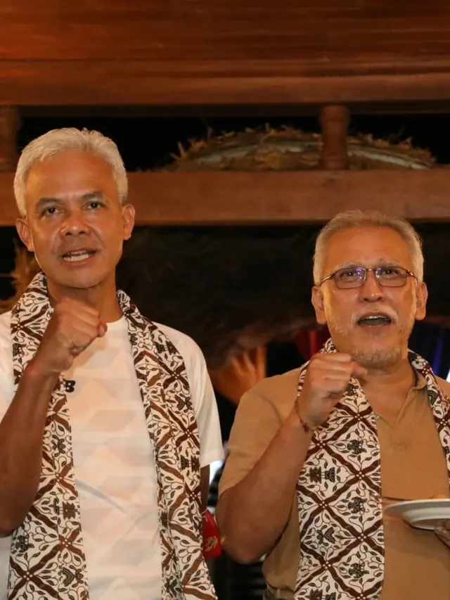 Ganjar Pranowo dan Iwan Fals. (Foto: Dok. Twitter @ganjarpranowo)