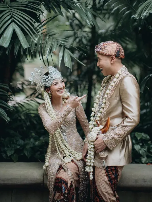 Vidi Aldiano dan Sheila Dara (Instagram/vidialdiano)