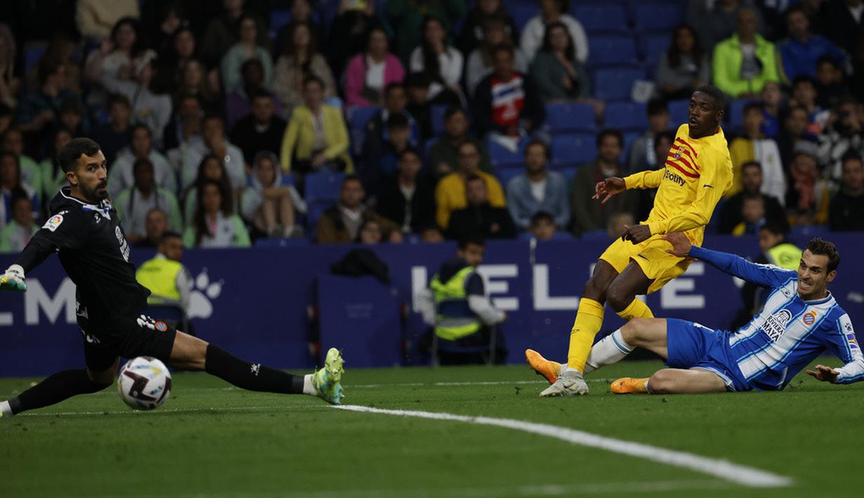 <p>Espanyol telat memberi perlawanan karena baru mencetak gol setelah tertinggal 0-4. Adalah Javi Puado dan Joselu yang cetak gol hiburan buat Espanyol. (AP Photo/Joan Monfort)</p>