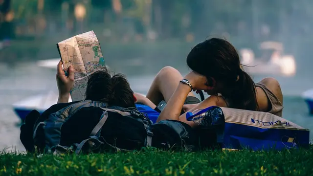 [Bintang] Nggak Usah Khawatir, Liburan dengan 5 Shio Ini Dijamin Beres