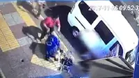 Mengagetkan, Wanita Ini Lempar Bayi Dalam Kereta Saat Berkelahi