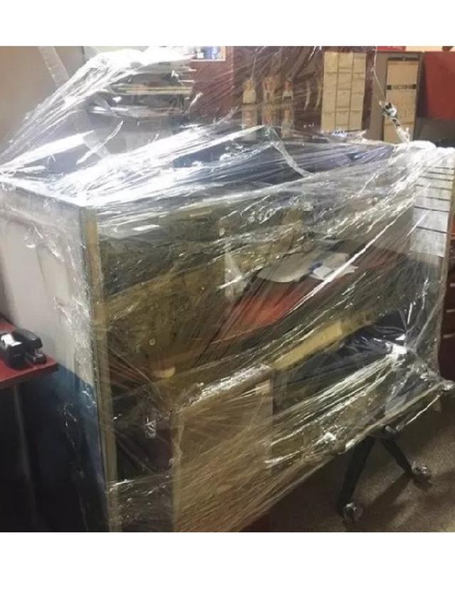 6 Kelakuan Jahil Teman Kantor Ini Bikin Geleng Kepala