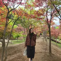 Ayu Ting Ting tengah menikmati momen liburan bersama keluarga di Korea Selatan, [Foto: IG/ayutingting92].