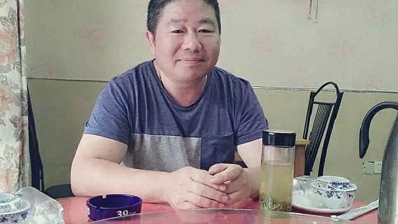 Pria ini melakukan aksi penyelamatan bunuh diri sebagai pekerjaan sampingan saat akhir pekan.