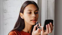 Cara Bikin Mantan Menyesal dan Minta Balikan dengan Elegan Tanpa Drama