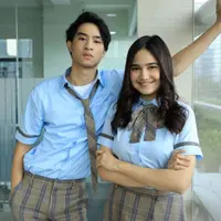 Momen Kebersamaan Syifa Hadju dan Devano Danendra. (Sumber: Instagram/telukalaska_md dan Instagram/jimmy.mambo)