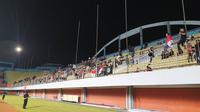 Tribun kosong Stadion Maguwoharjo pada ajang Piala AFF U-16 hari Minggu (31/07/2022). Padahal Timnas Indonesia bermain. (Hery Kurniawan/Bola.com)