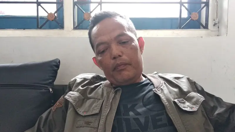 Kades Cimareme Jajang Haerudin, pelaku kampanye terselubung ajakan memilih Capres Jokowi di Garut