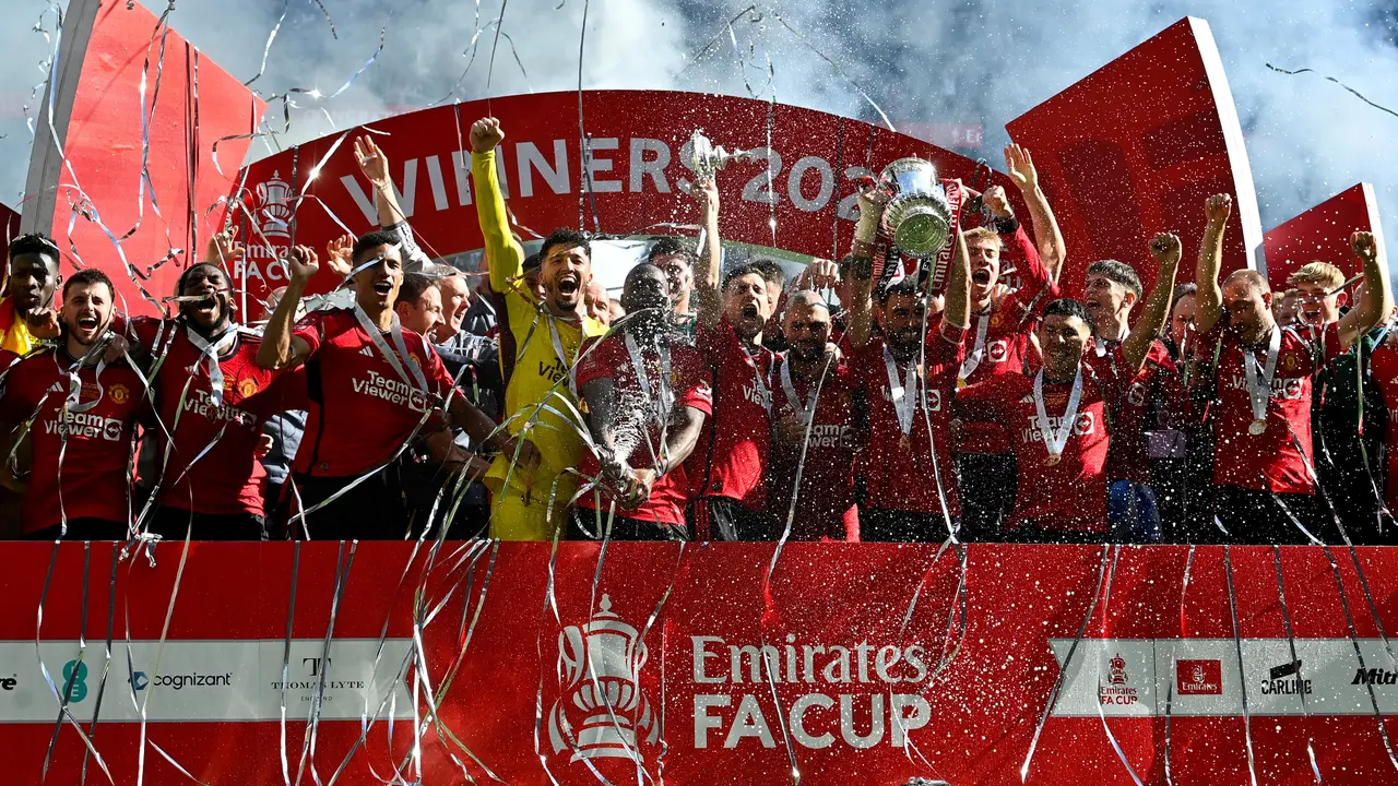 MU Juara Piala FA