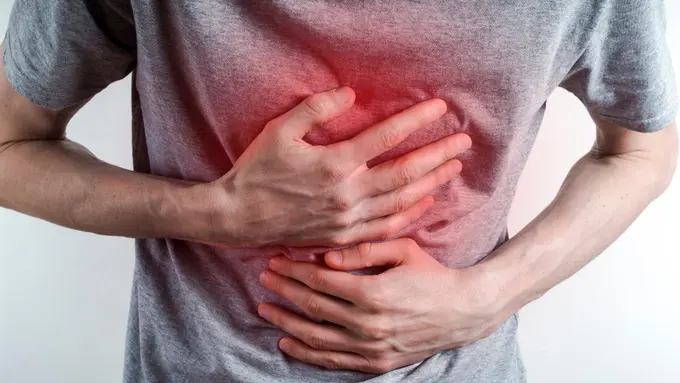 Asam Lambung Naik, Bikin Badan Lemas? (Sasha2109/Shutterstock)