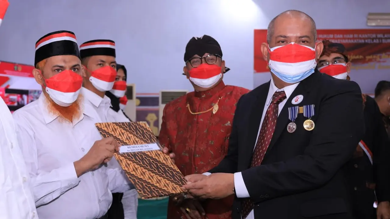 Tahanan di Jatim mendapat remisi dalam rangka HUT RI. (Dian Kurniawan/Liputan6.com)