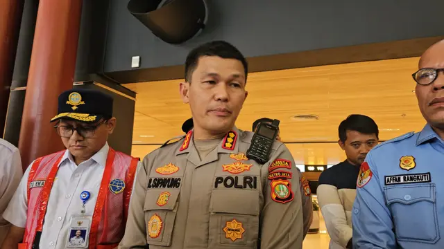 Kapolresta Bandara Soekarno-Hatta, Kombes Pol Ronald F.C Sipayung (Liputan6.com/Pramita Tristiawati)