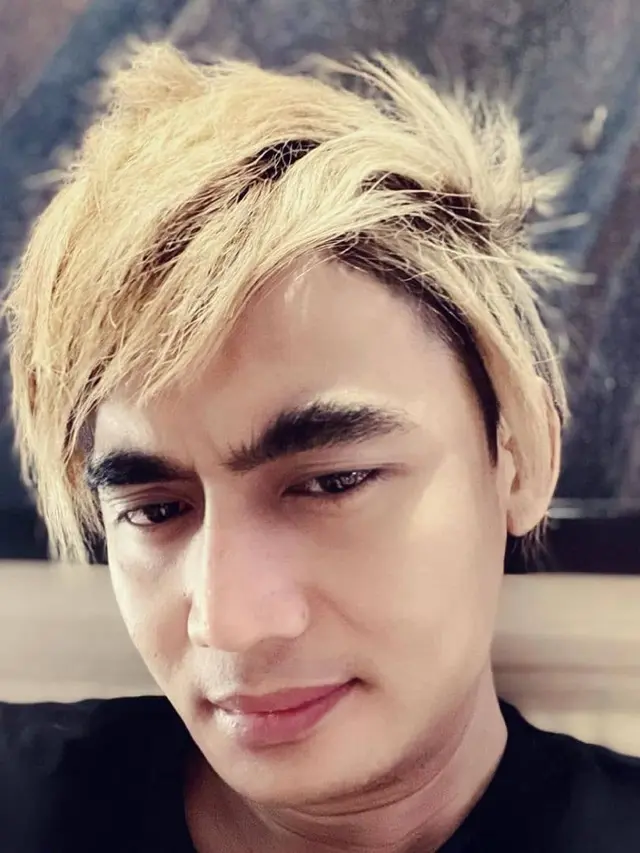 Tampil Beda, Ini 7 Gaya Rambut Terbaru Charly Setia Band yang Jadi Perhatian