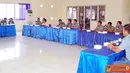 Citizen6, Tanjung Priok: Satlinlamil Surabaya keluar sebagai juara Lomba Cerdas Cermat Hukum yang digelar dalam rangka peringatan HUT Kolinlamil ke-51 di Gedung Laut Natuna, Mako Kolinlamil Tanjung Priok, Jakarta, Kamis (21/6).(Pengirim: Dispenkolinlamil)