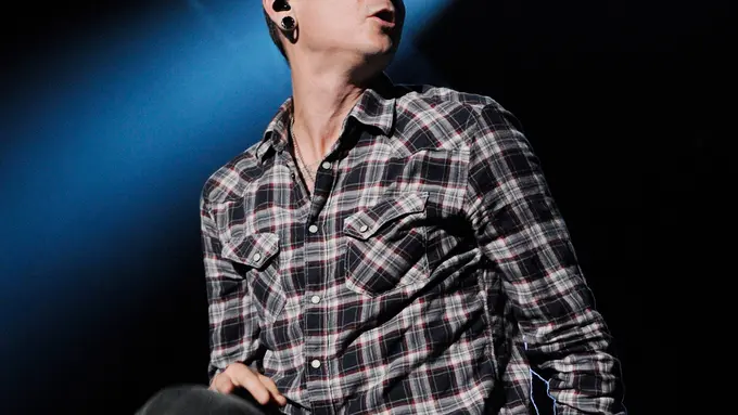 [Bintang] Chester Bennington