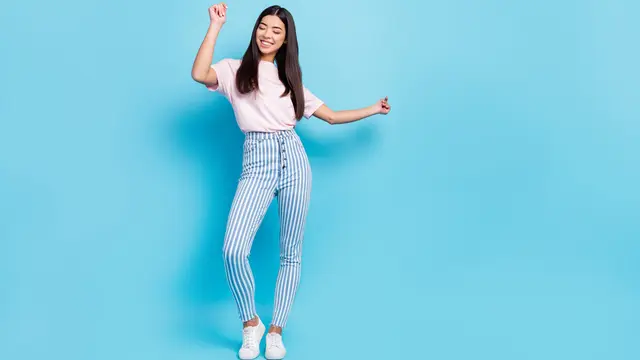 Tampil Cantik dan OOTD Saat Ngabuburit, Ini Inspirasi Outfit Simpel yang Bisa Dipilih