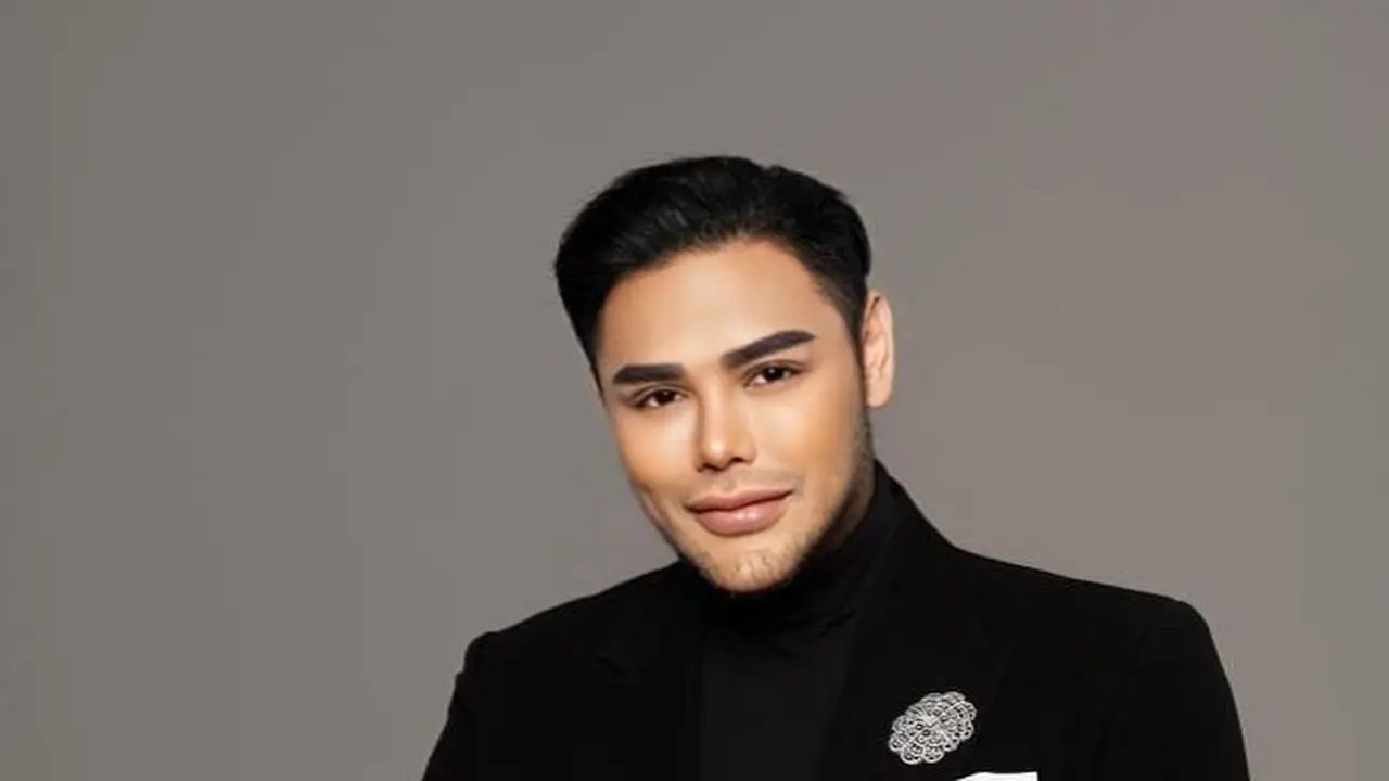Ivan Gunawan Bakal Unjuk Gigi di Front Row Paris 2023