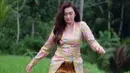<p>Dari beberapa foto yang diunggah di akun Instagramnya, Nafa Urbach selalu mendapat komentar positif dari netizen. Banyak dari mereka memuji kecantikan ibu satu anak ini. (Instagram/nafaurbach)</p>