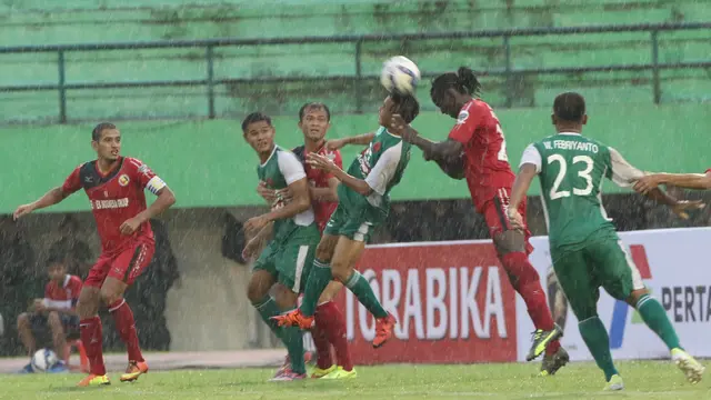 PS TNI Vs Semen Padang