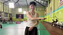 Pemilik nama lengkap Brian Imanuel Soewarno itu memiliki banyak fans di seluruh dunia, termasuk Indonesia. Dalam kesempatan tersebut, Brian membagikan momen dirinya main badminton. Ia tampak sangat antusias dan bersemangat dalam berolahraga. (Liputan6.com/IG/@brianimanuel)