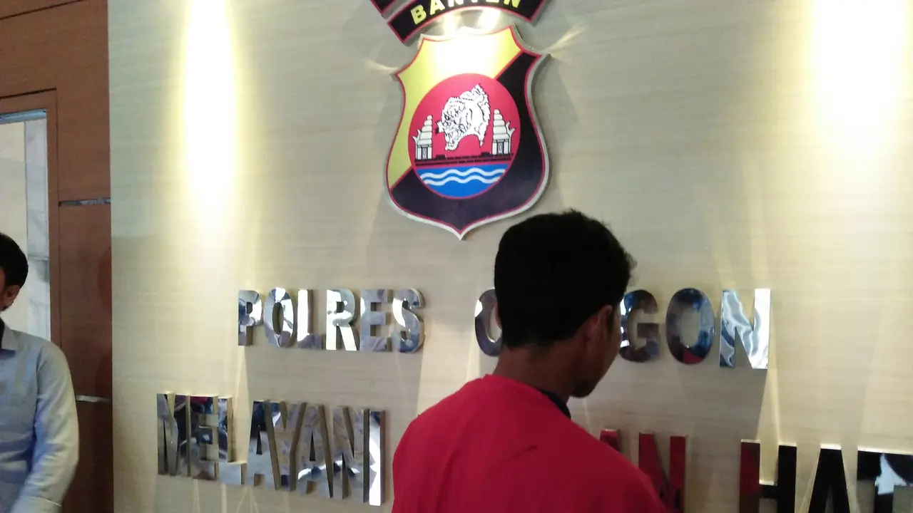 Bermodus Main Dokter-dokteran, Predator Seksual Anak di Cilegon Cabuli Putri Sendiri