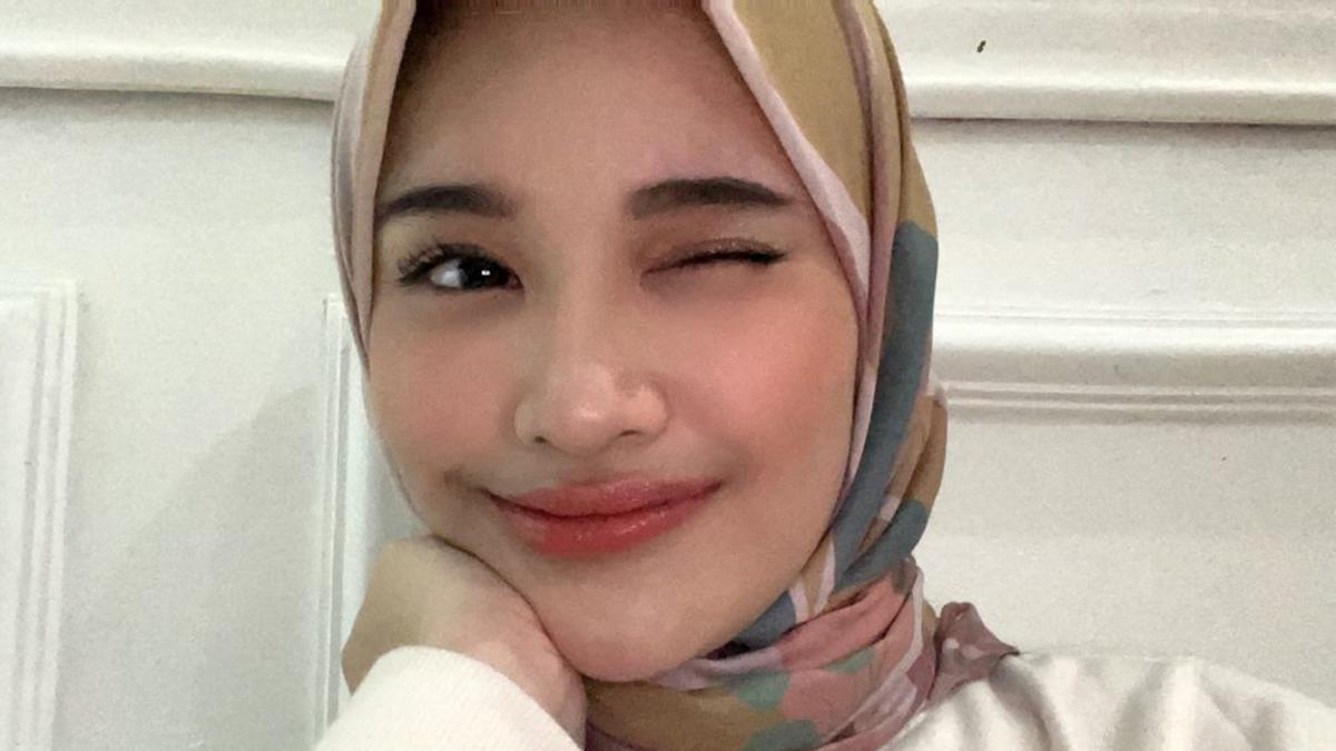 Potret Ashel Jkt48 Saat Berhijab Ini Banjir Pujian Dari Fans Foto 8005