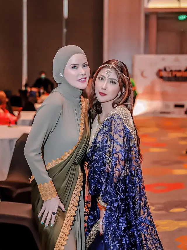 Angie Lie dan Angel Lelga (https://www.instagram.com/p/CPqxuCAjOfu/)