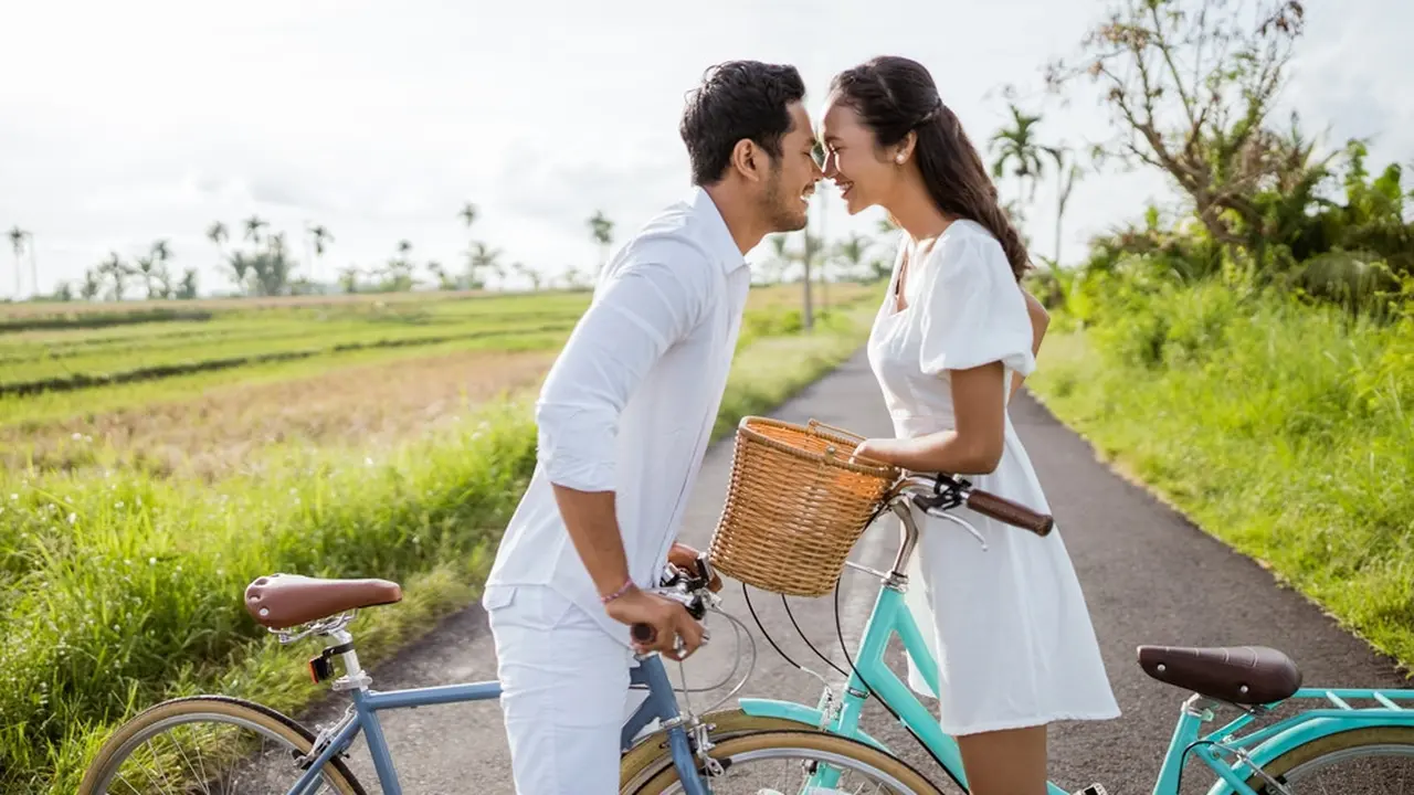bahagia couple romantis