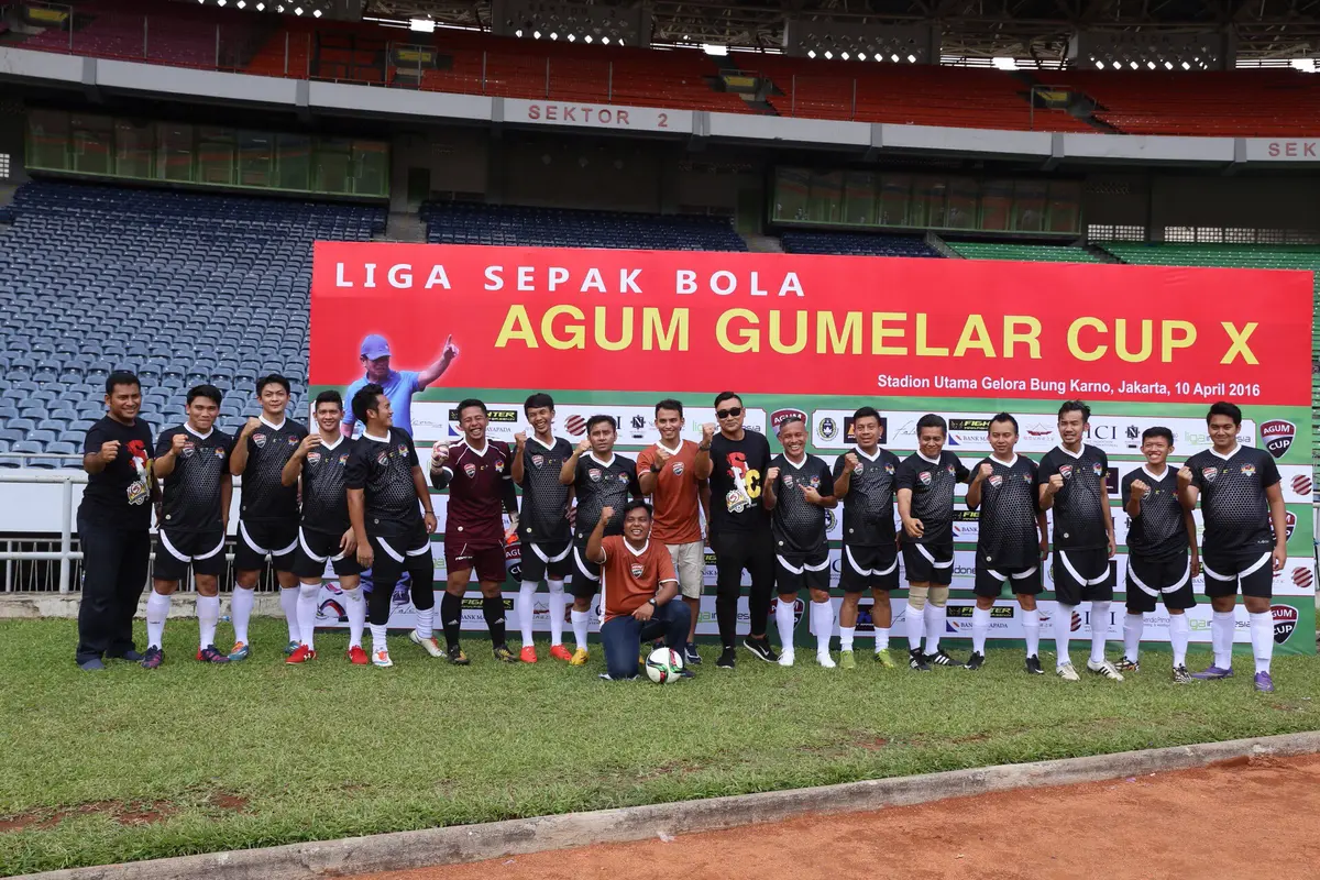 [Bintang] Turnamen Agum Gumelar Cup X yang diikuti sejumlah artis