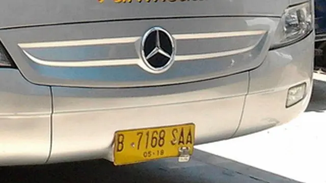 Ini Alasan Pemilik Mobil Menggunakan Plat Nomor Unik