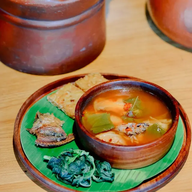 Ayam Kesrut