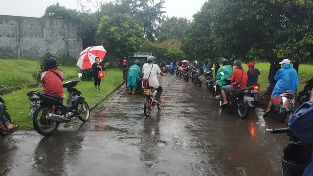 Penutupan Akses Jalan Kemang Akibat Covid-19
