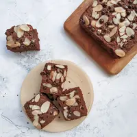 Ilustrasi chocolate muffin bar cake/copyrightshutterstock/Rahmah Hastuti