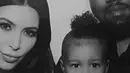 TMZ melaporkan bahwa Kim dan Kanye akan memiliki seorang abyi perempuan nantinya. Hal ini pastinya akan menjadi kabar bahagia untuk North West dan Saint West yang akan memiliki seorang adik. (Instagram/privatekanye)