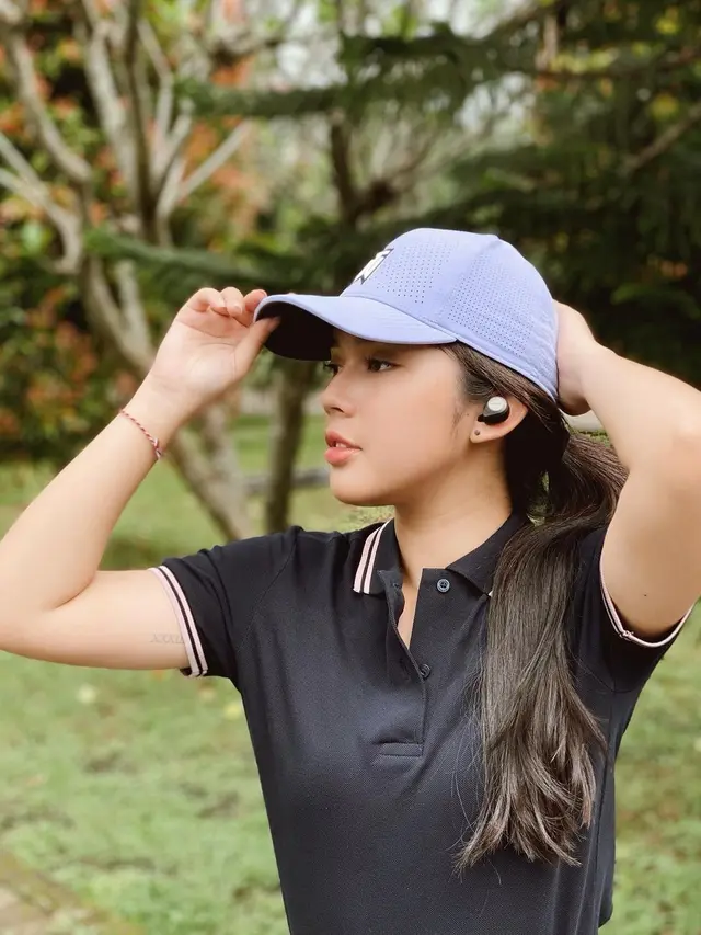 6 Potret Fay Nabila saat Olahraga, Tetap Stylish