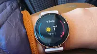 Samsung Galaxy Watch Active. Liputan6.com/Nila Chrisna Yulika