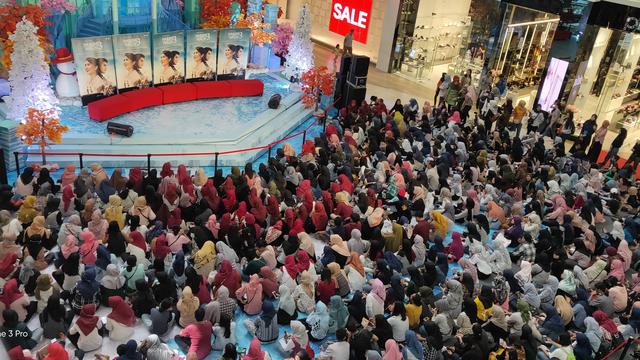 Meet and greet Habibie & Ainun 3 (Meiristica Nurul)