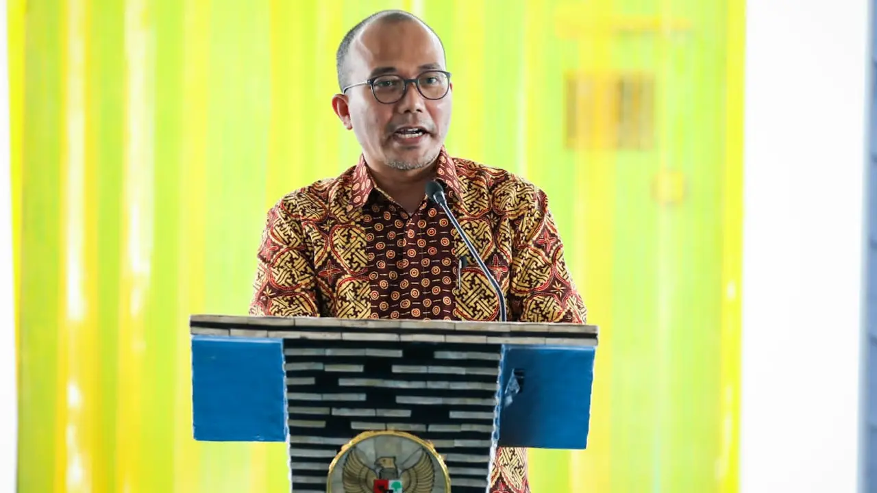 Staf Khusus Menteri Koperasi dan UKM Riza Damanik