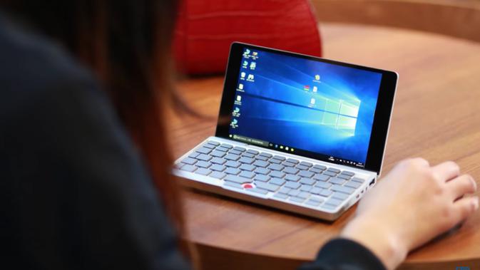 Imut Laptop Terkecil Di Dunia Ini Bisa Masuk Saku Celana Tekno Liputan6 Com