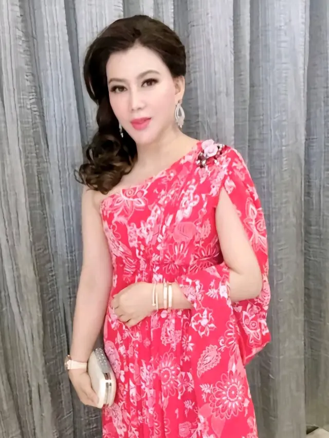 Nurbaini Jannah Aspri Pertama Hotman